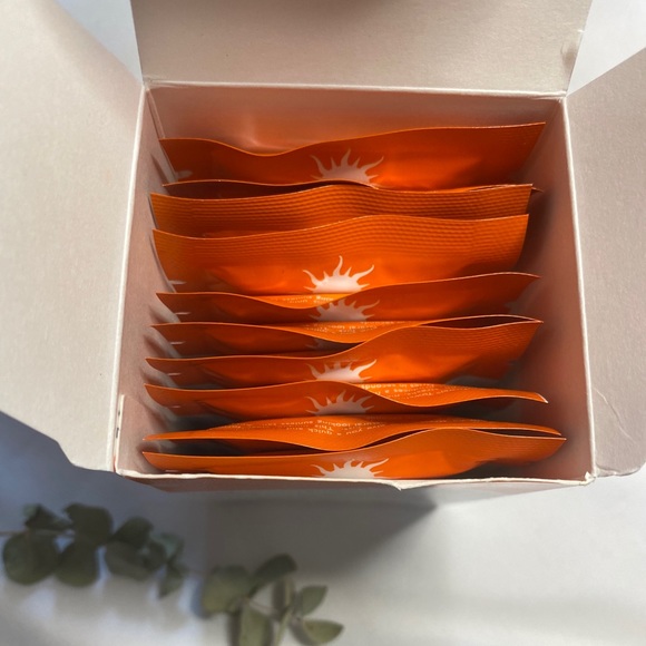 Tan Towel - Self Tan Towelettes - fair to medium - Picture 4 of 4